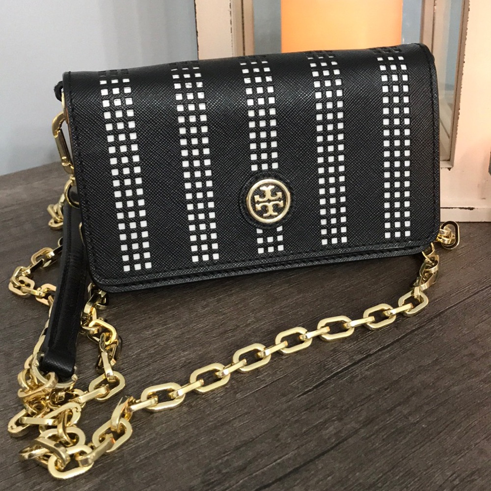 Black Tory Burch crossbody with gold chain